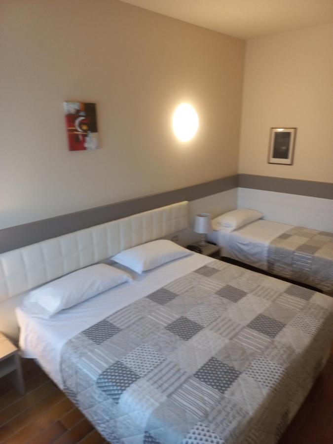 Park Hotel Castel San Pietro Terme Buitenkant foto