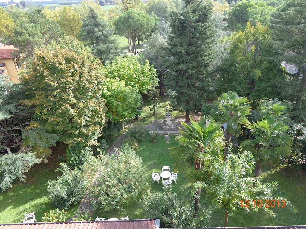 Park Hotel Castel San Pietro Terme Buitenkant foto